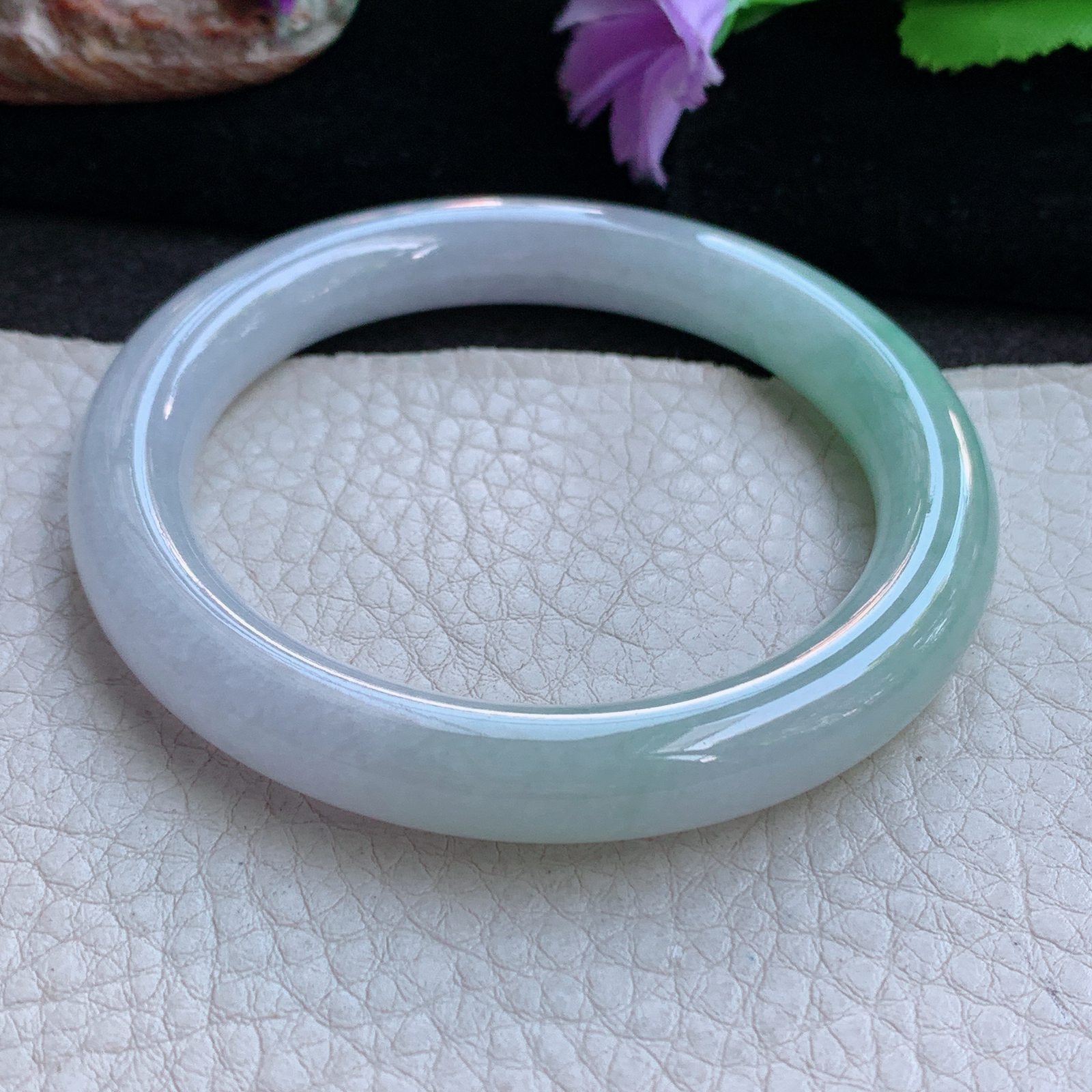ym小圈口52.5*9美人镯 缅甸翡翠a货玉手镯 清新胶感圆条玉手环 叮当镯