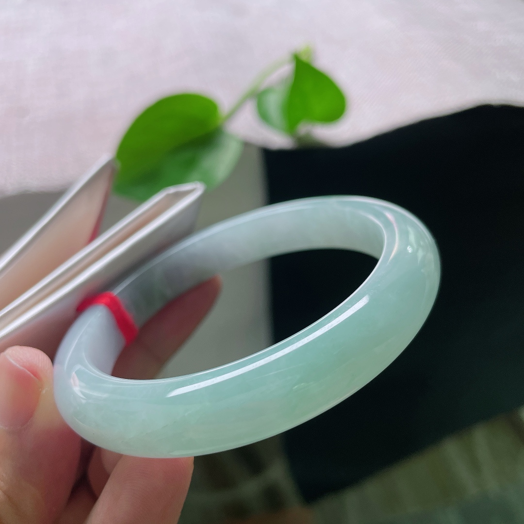 淡绿淡紫正圈，双色碰撞，别有韵味，水头好，种老，无裂，ss55207a