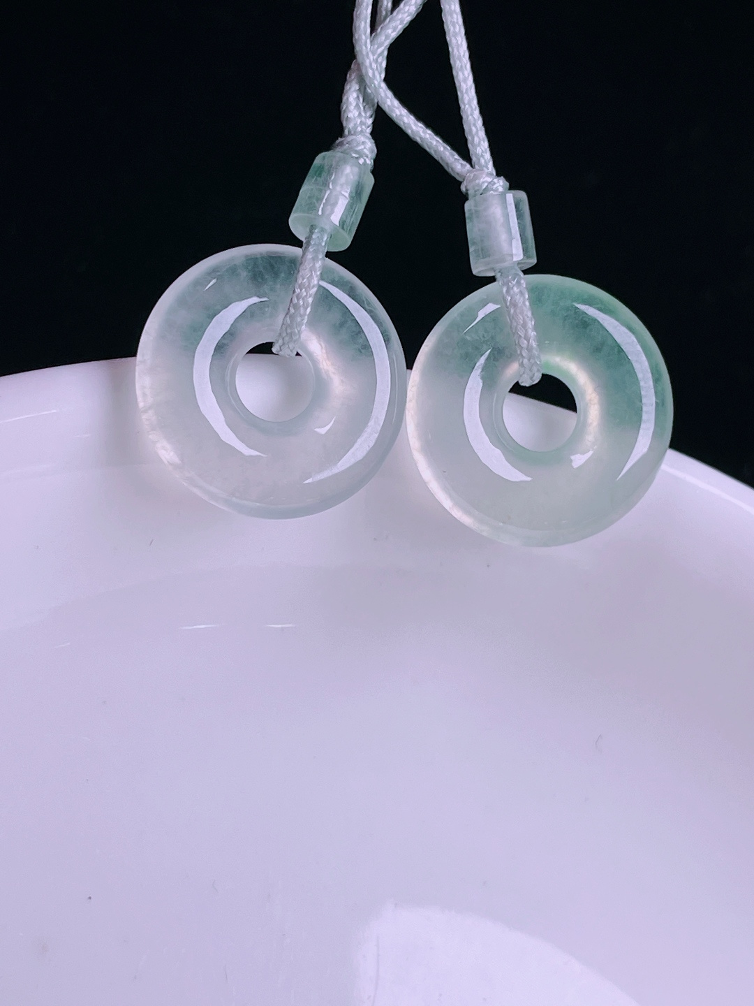 ️老种起光，细底通透，尺寸：13.8/3.4mm0622