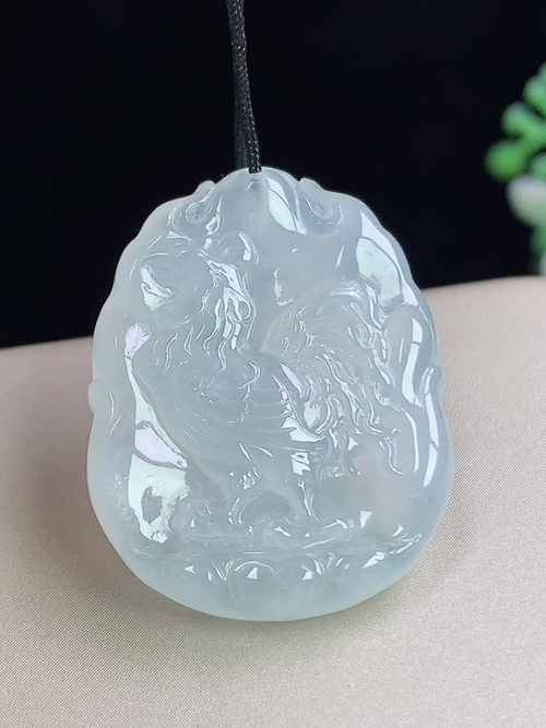 冰种生肖鸡牌，无裂，尺寸28-21.4-4.7mm，L22yaf
