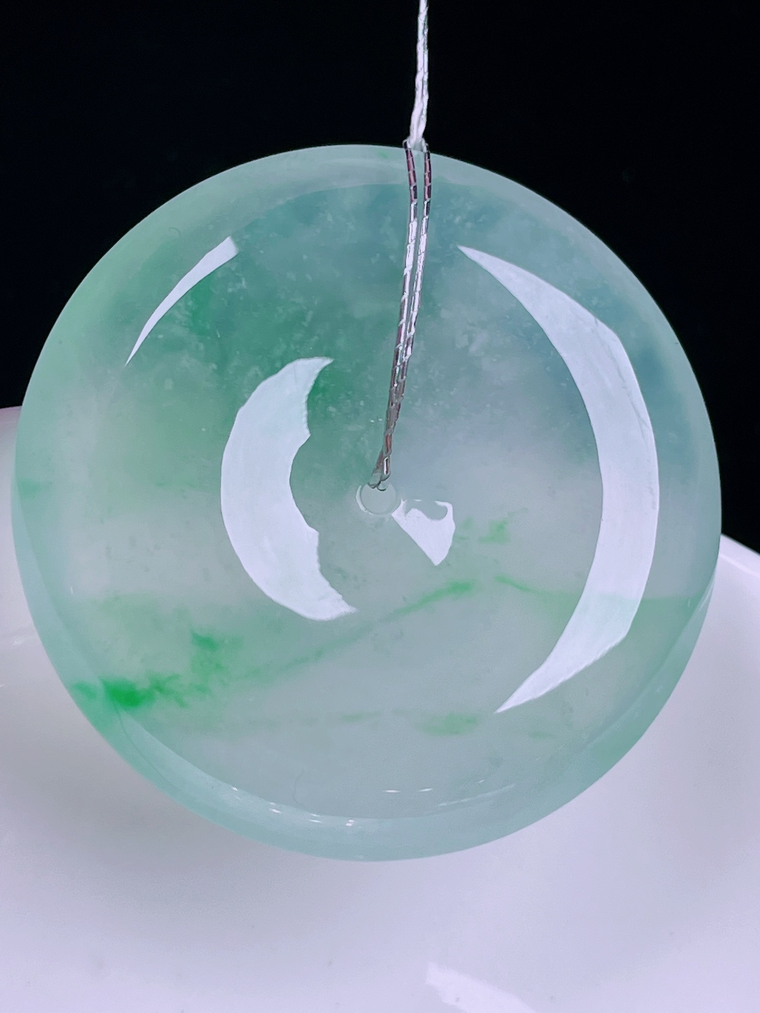 ️冰绿平安扣，老种起光，细底通透，尺寸：35.8/7.4mm0622