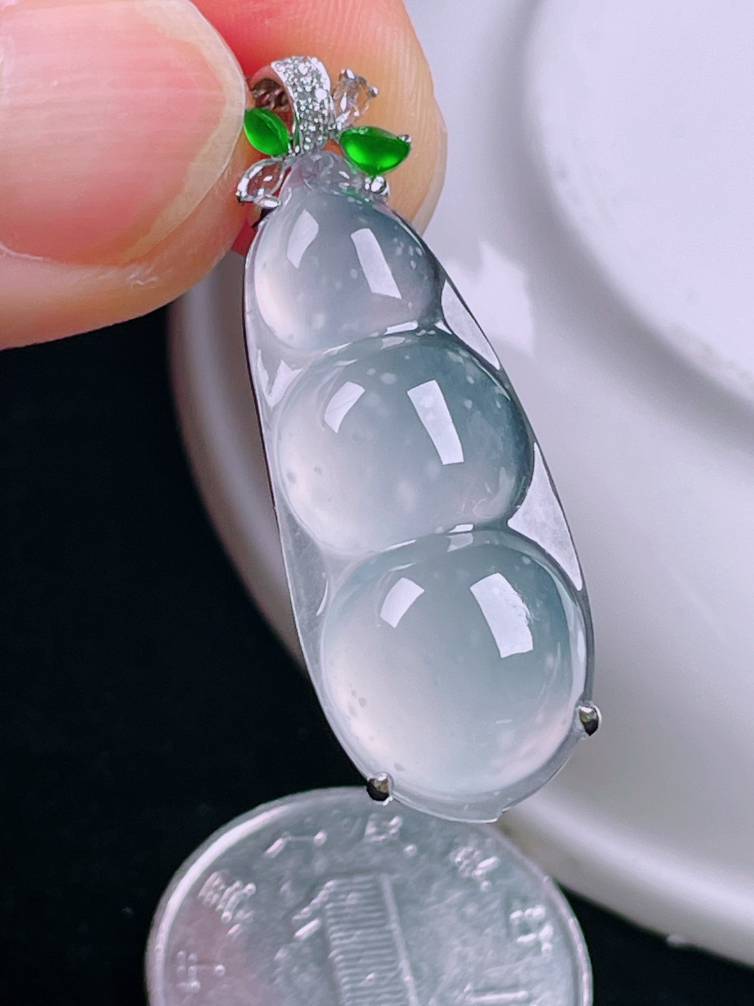 ️高冰福豆，老种起光，细底通透，尺寸：38.5/13.4/7.8裸石33/13.6/7mm0622