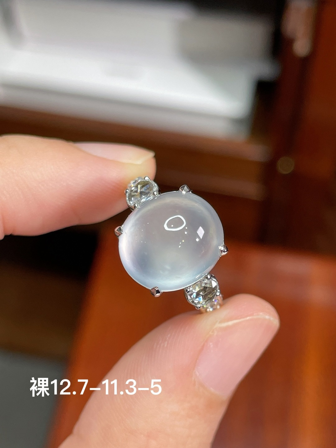 蛋面戒指 18k金镶嵌，12.7-11.3-5