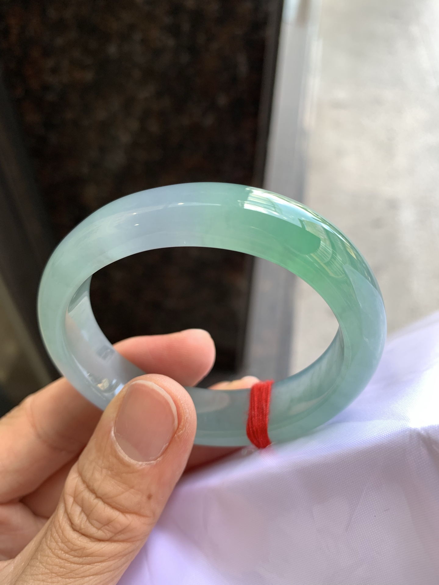 贵妃冰飘绿 微细纹 尺寸：53/45/13.6/8 种色俱佳