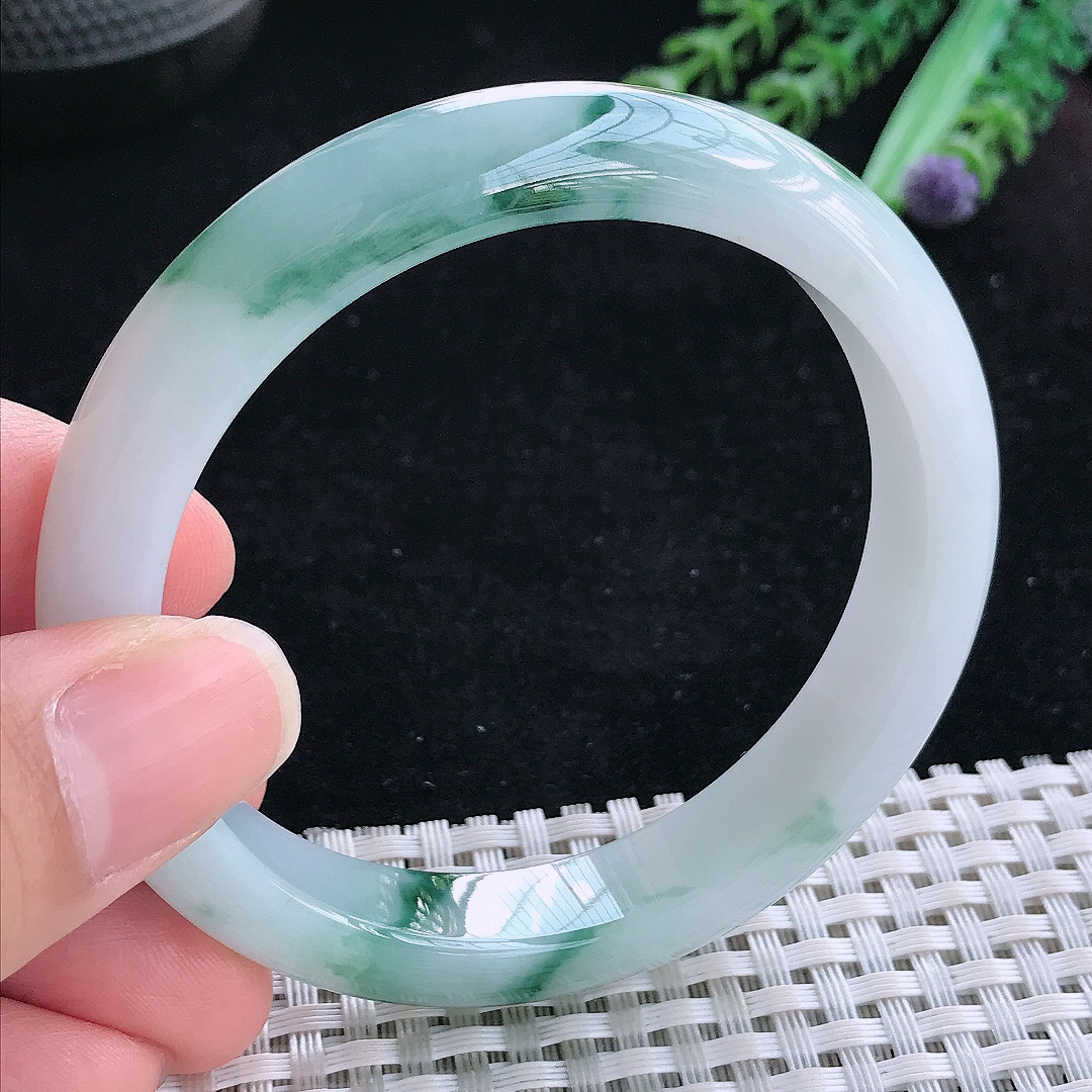 实拍A货翡翠56/11.3/8.2老坑精美冰飘花手镯宽边玉手镯