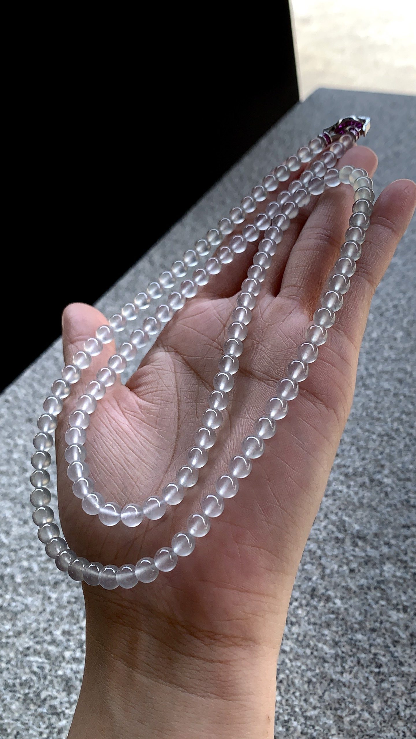 ️ 珠链 尺寸：5.8/5mm 共117颗 冰润澄澈，珠韵雅致灵动