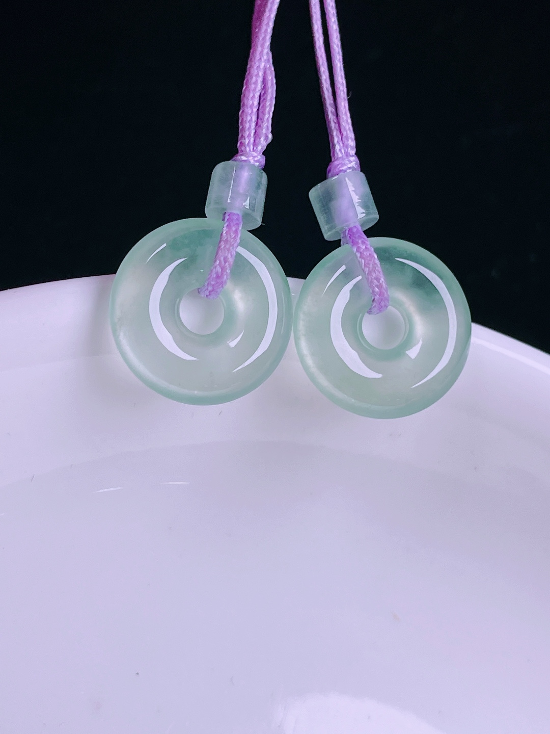 ️老种起光，细底通透，尺寸：裸石12.4/3.2mm0622