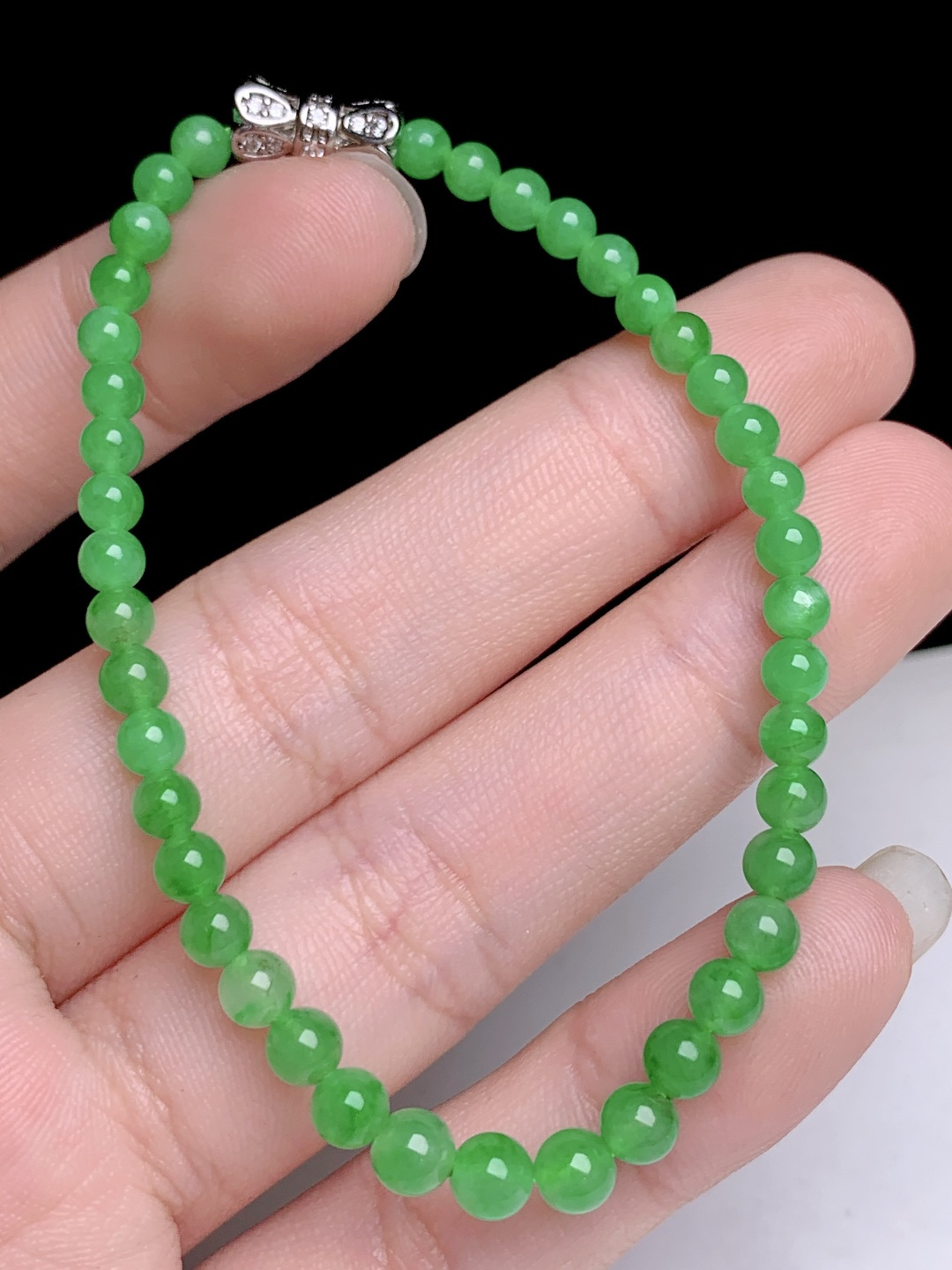 冰阳绿珠子手串，4.8