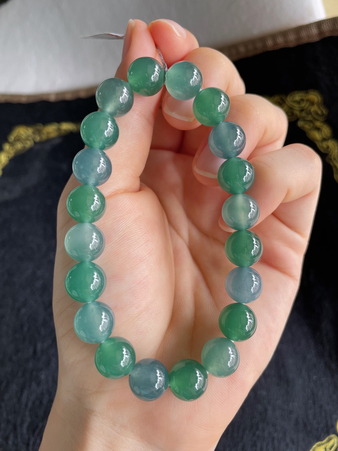 天然翡翠A货，冰蓝水多宝手串，尺寸：10mm。【编2996】