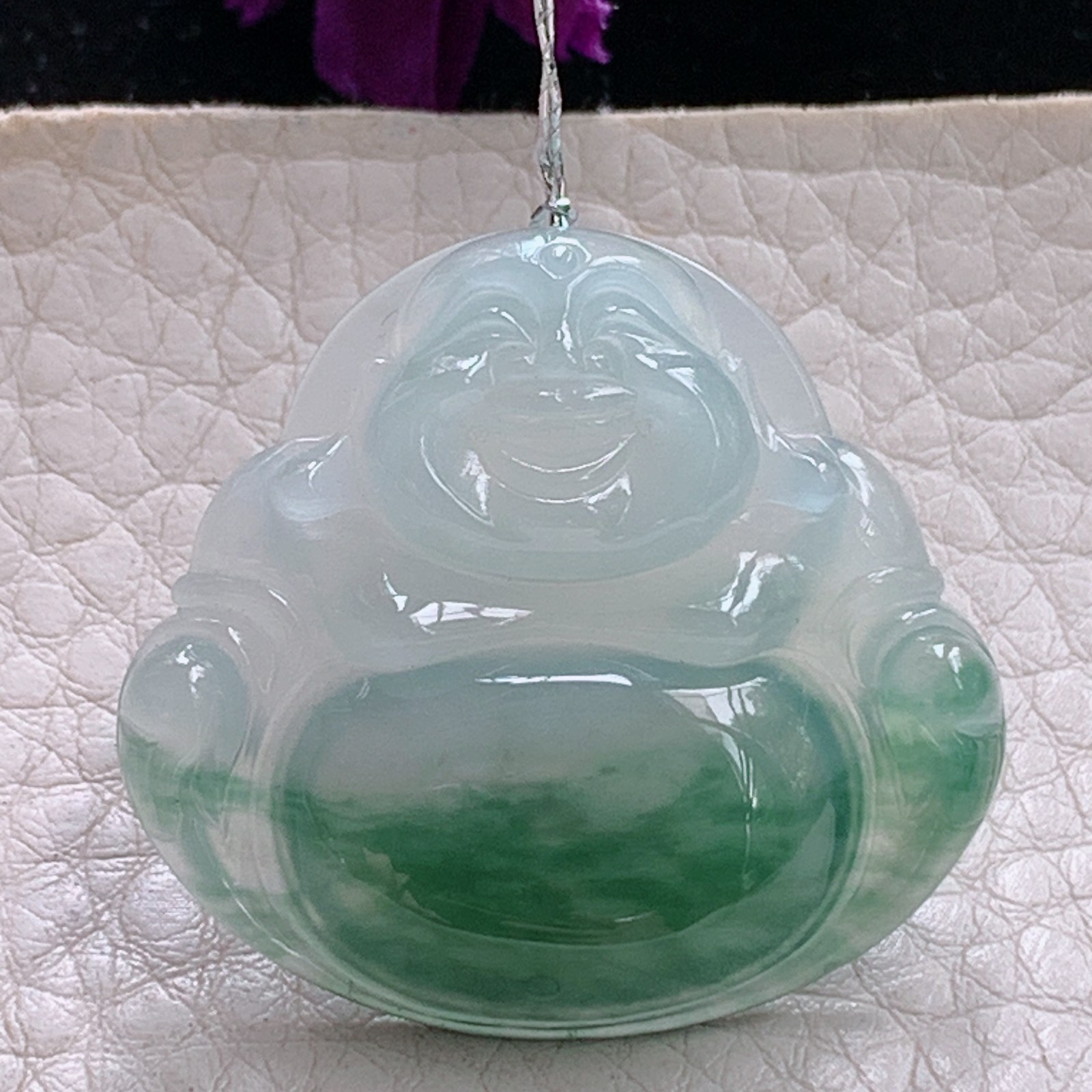 qxm实拍31*33.8*6天然缅甸翡翠a货半山水饱满佛公 开心佛玉吊坠