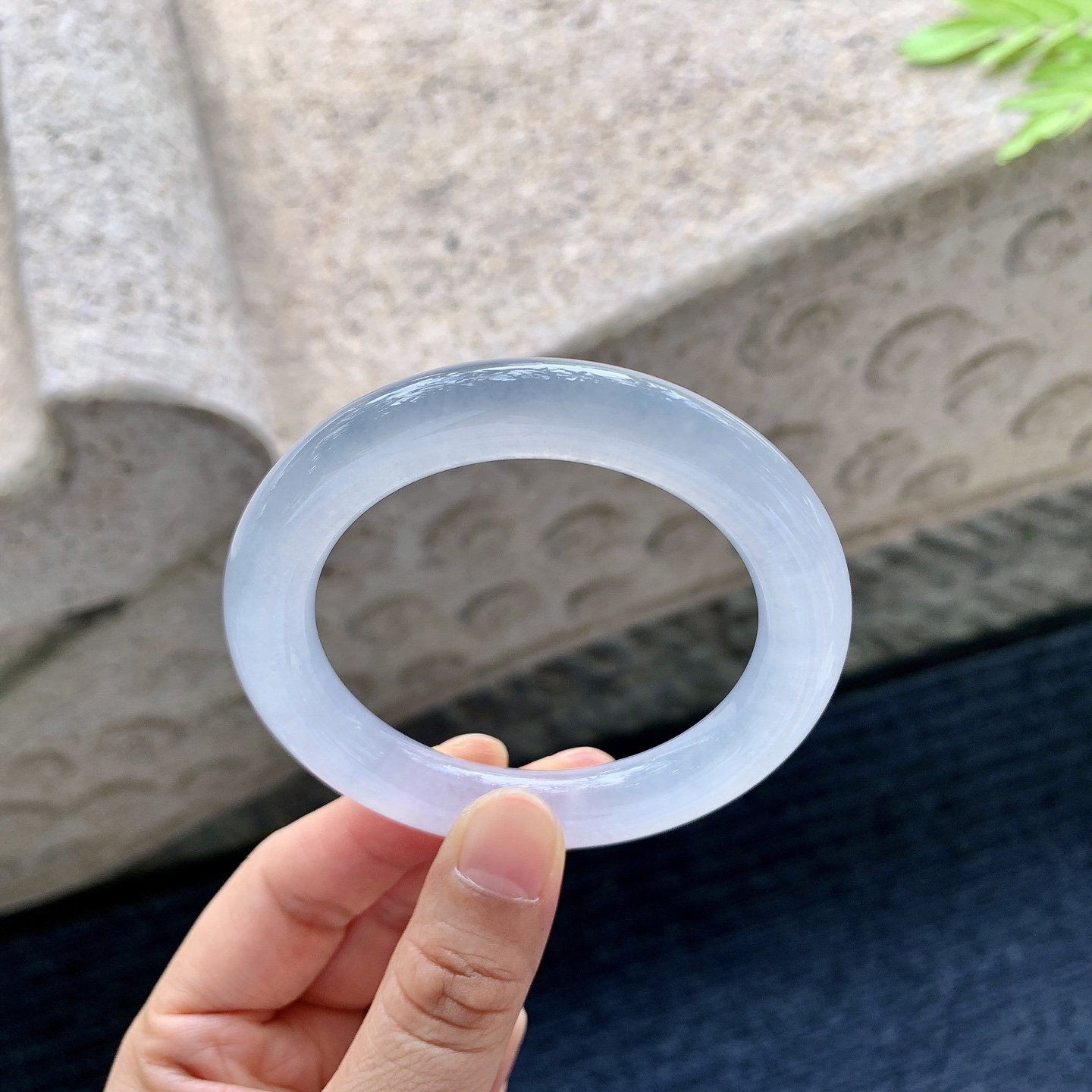 圆条50 51【编码】GJ062323【描述】冰种，清透，水润，种老，细腻，打灯有棉线