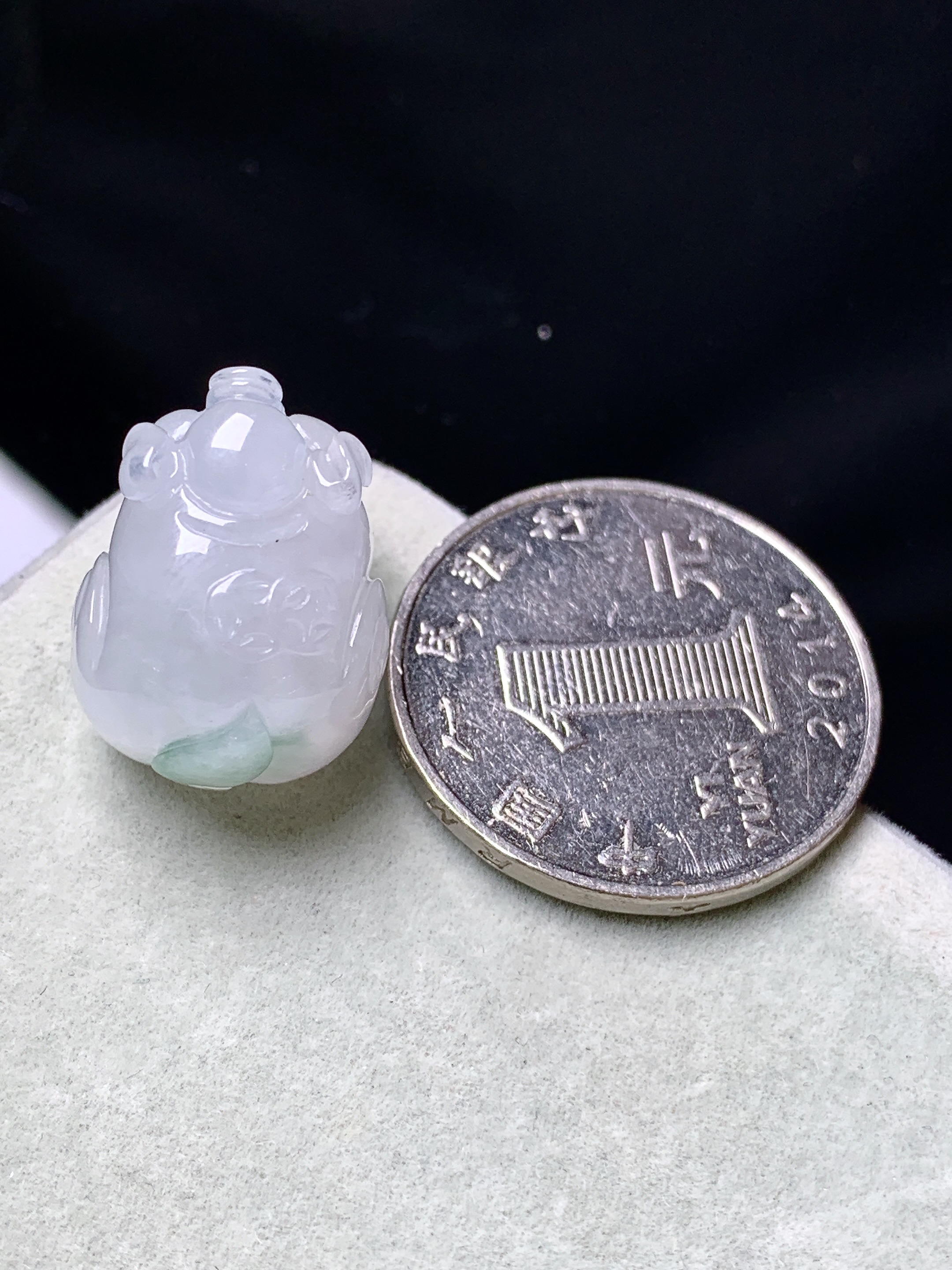 镶嵌款 冰种貔貅吊坠 玉质细腻 色泽艳丽清新 整体尺寸19.5*14.7*13.3 f4