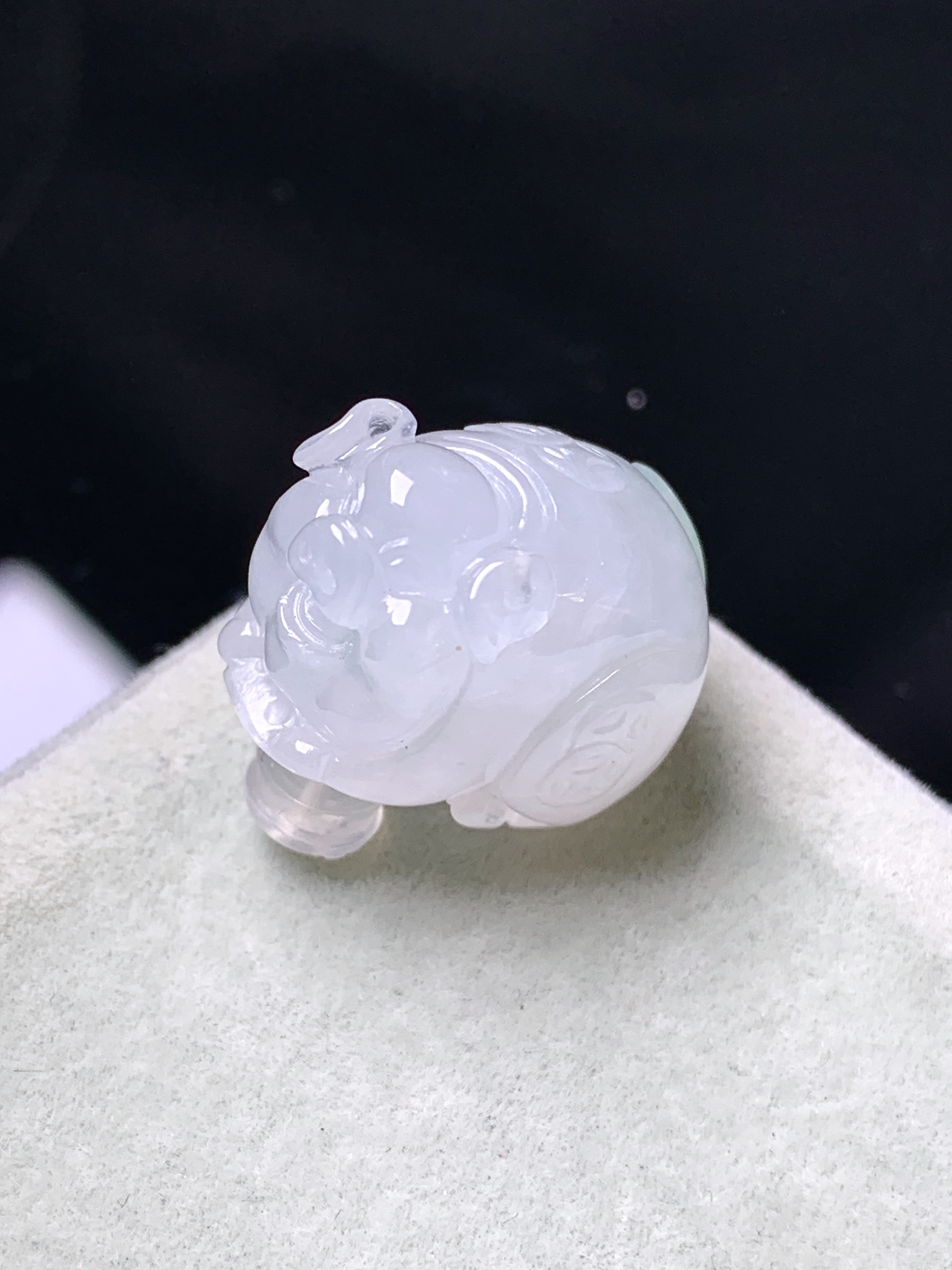 镶嵌款 冰种貔貅吊坠 玉质细腻 色泽艳丽清新 整体尺寸19.5*14.7*13.3 f4