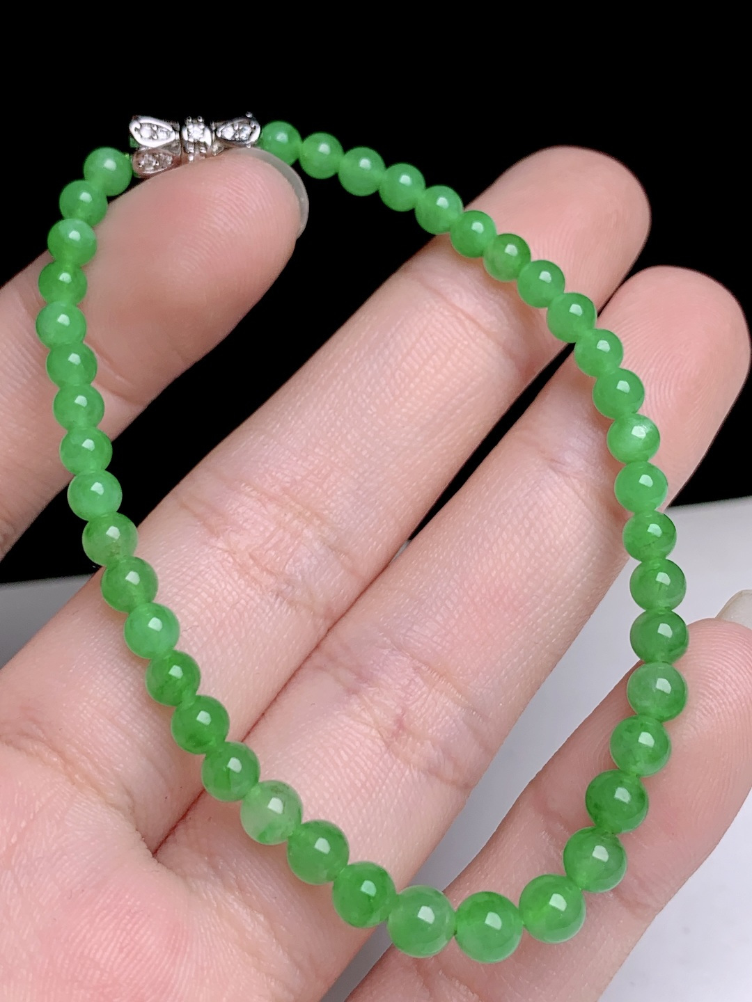 冰阳绿珠子手串，4.8