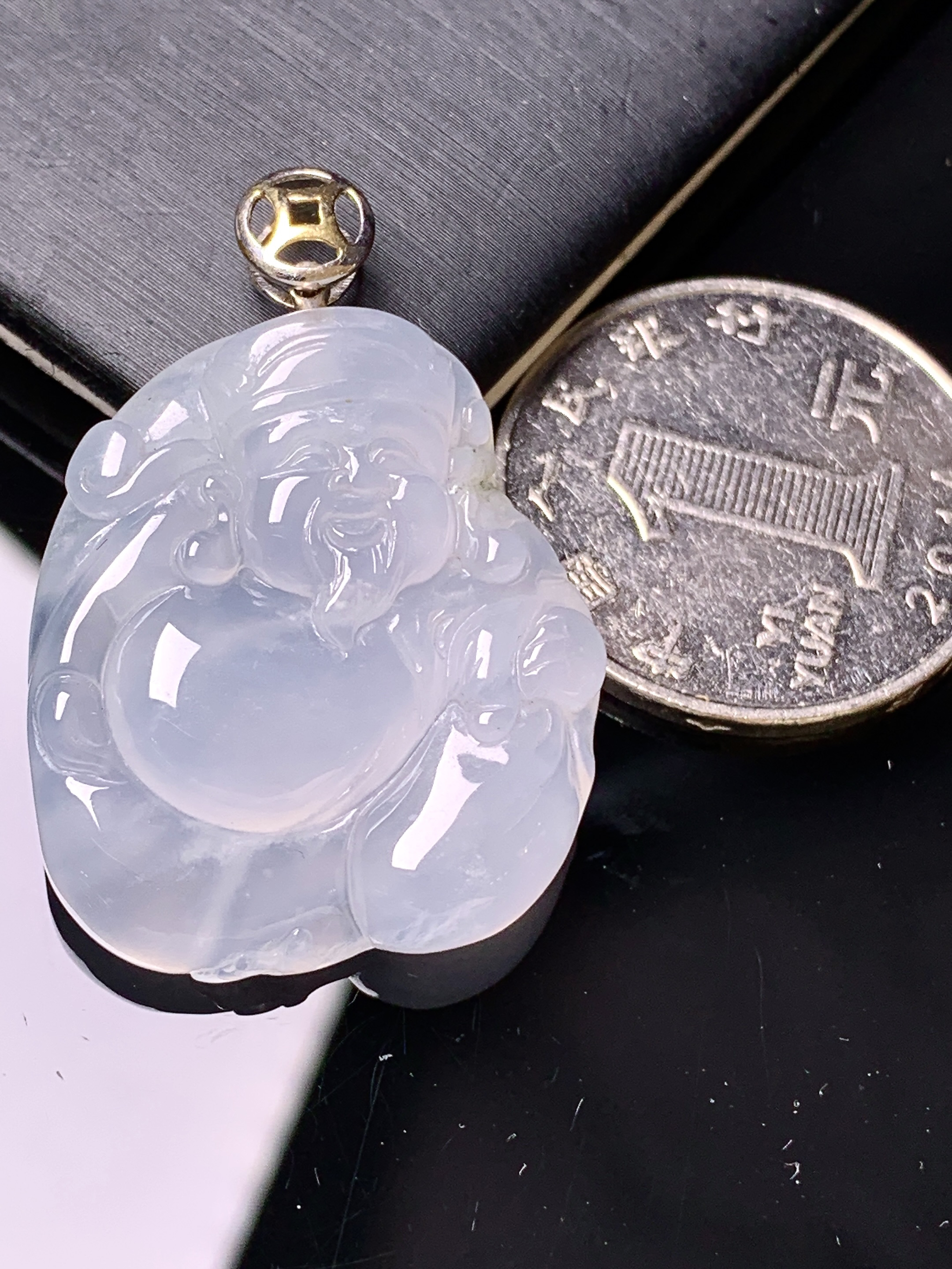 18k金镶嵌冰种佛公吊坠 玉质细腻 色泽艳丽清新 整体尺寸36.8*25*6.5 f4