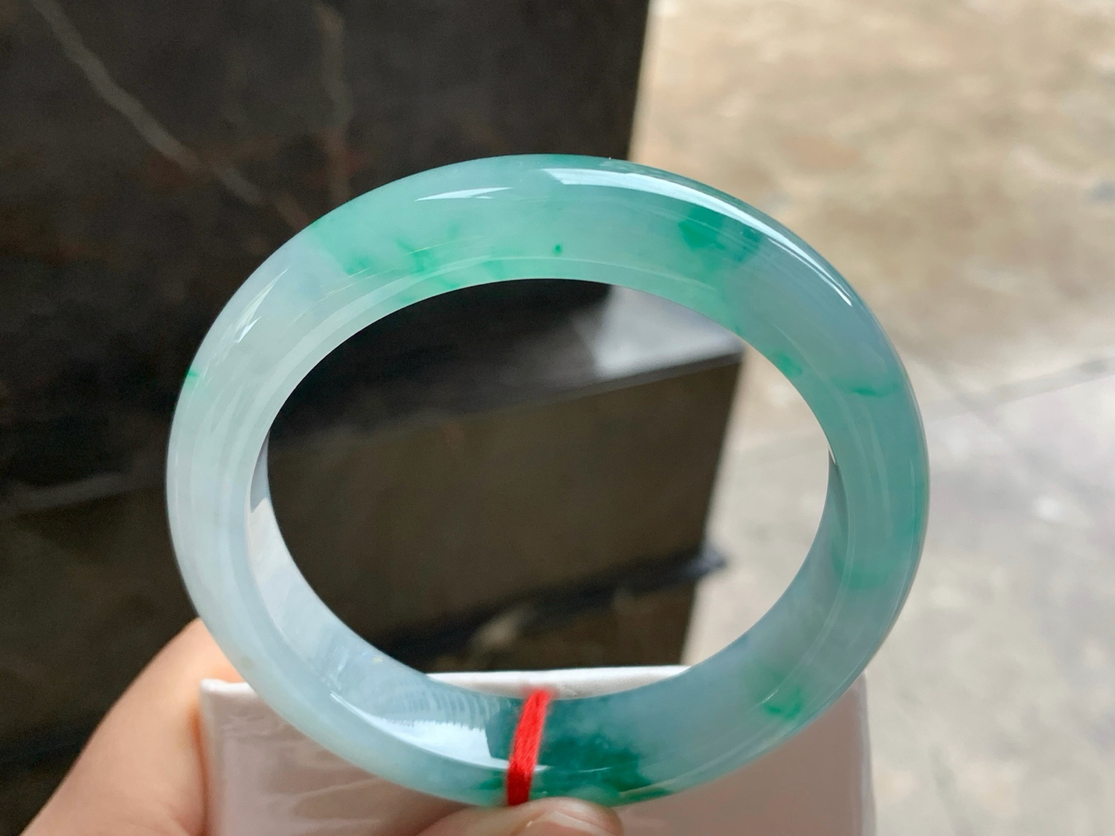 58.5-13.2-9.1
绿花手镯^_^鲜艳 起光