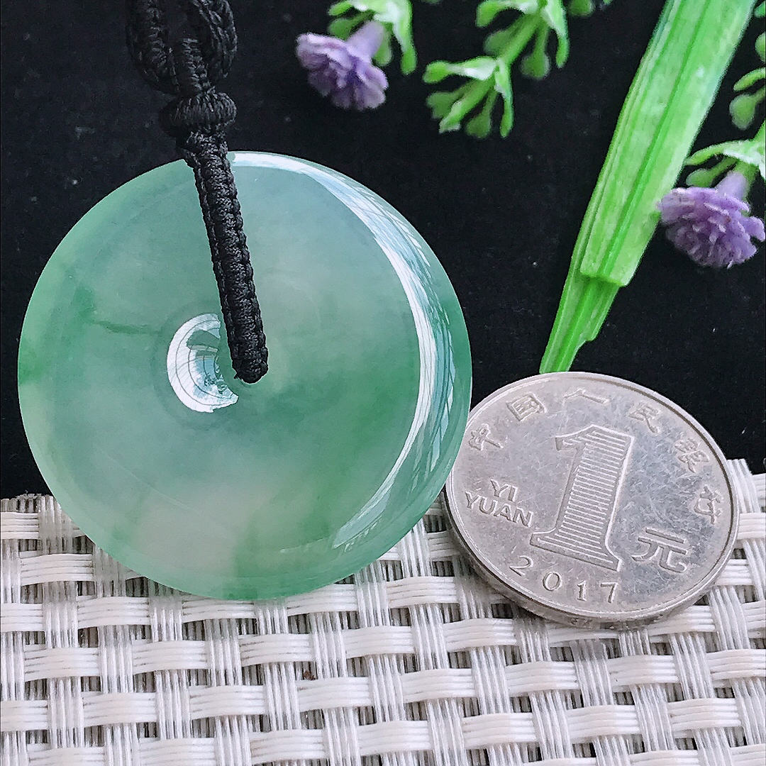 实拍A货翡翠36.5/5.8老坑冰种起胶冰晴飘绿平安扣吊坠翡翠玉扣挂件