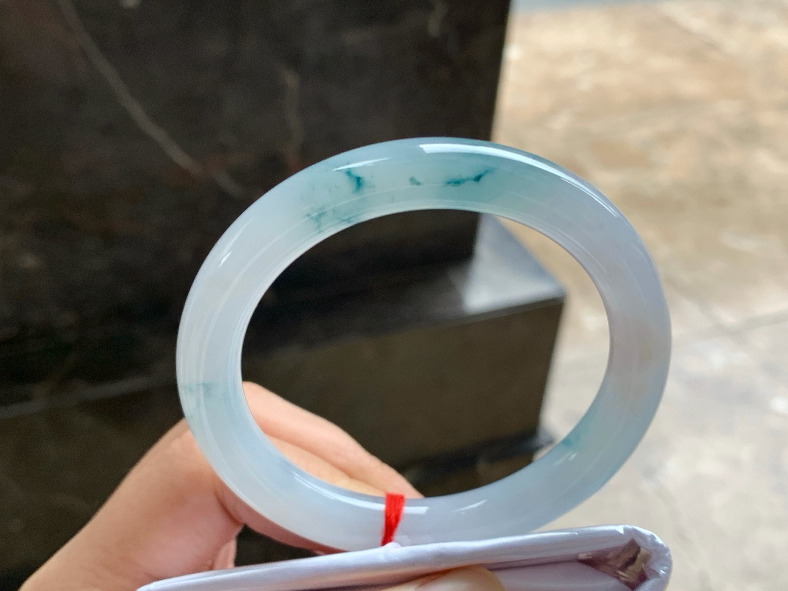 55-9.3
蓝花细条^_^飘花灵韵 清新