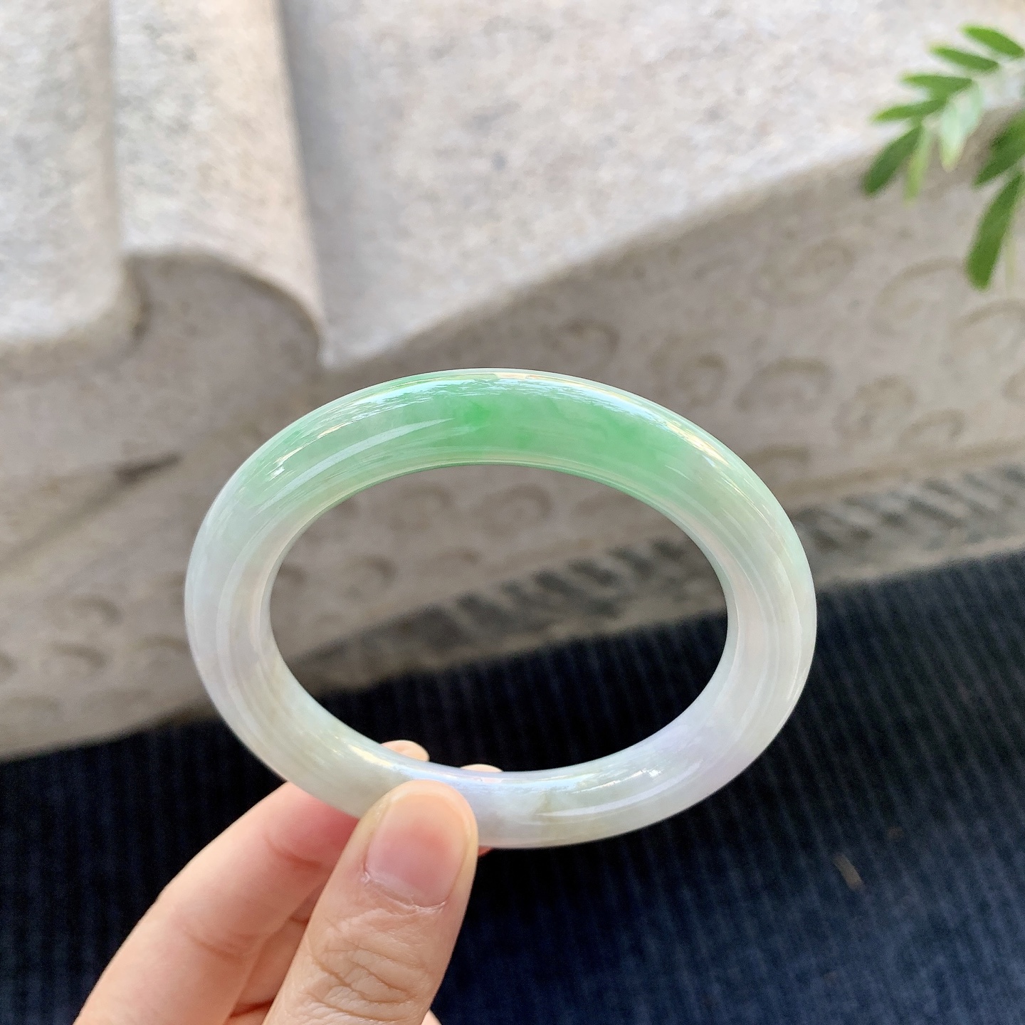 细糯椿彩，水润，种老，打灯有絮线