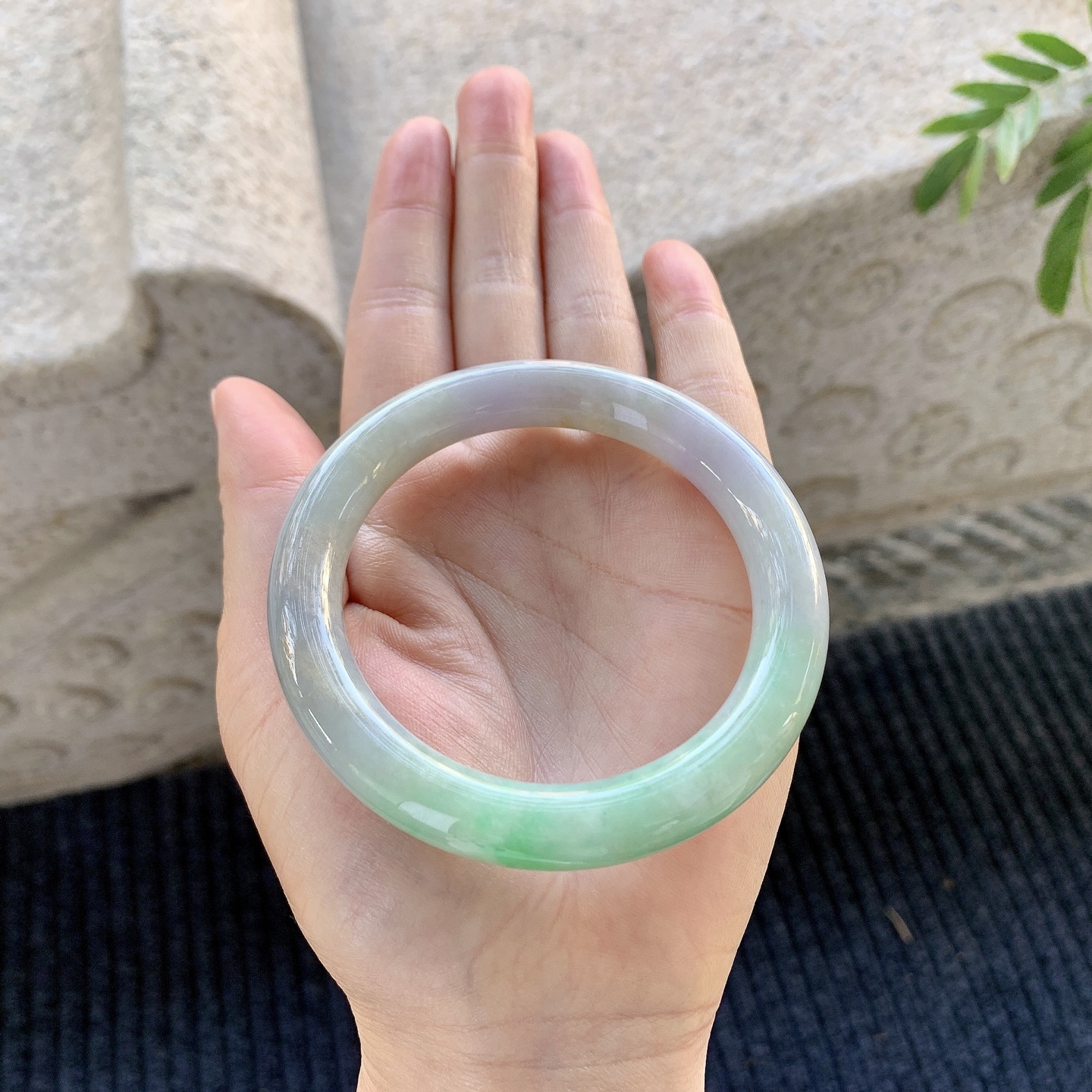 细糯椿彩，水润，种老，打灯有絮线