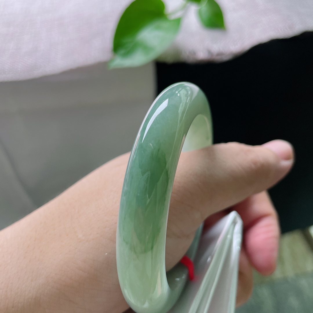 油青正圈，水润细腻，清雅苑苑，贵气，有纹，ss54232a