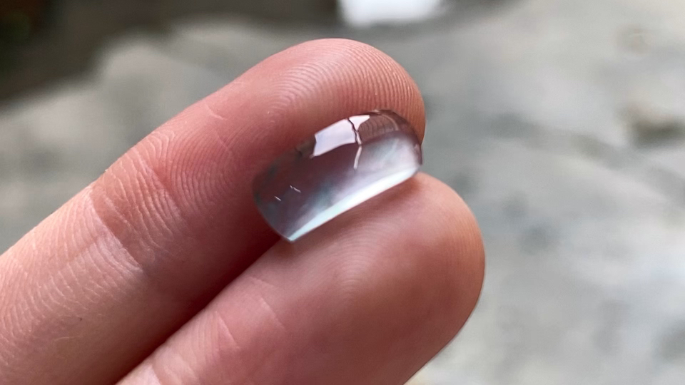 ️ 玻璃钢飘彩马鞍 11.8*5*3 完整