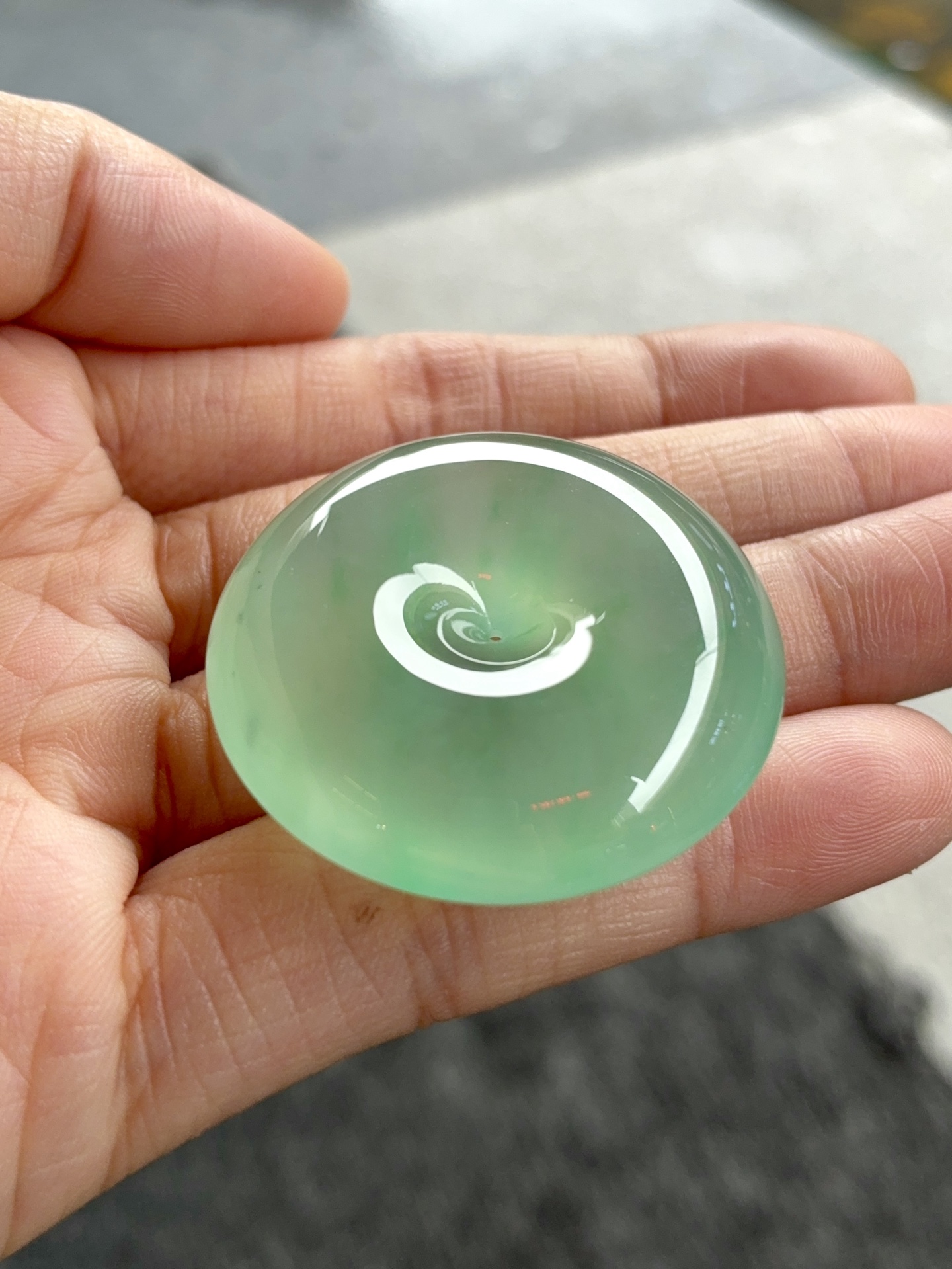 ️ 【冰绿平安扣】 尺寸：34.5×10mm 冰润沁绿，平安顺遂