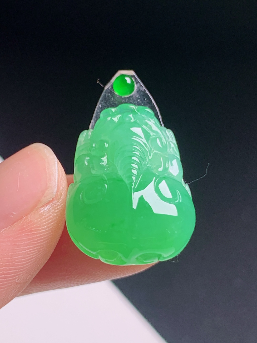 阳绿貔貅裸石，色匀饱满水润起光，招财瑞兽质感拉满 裸石21.1-16.1-8 130622