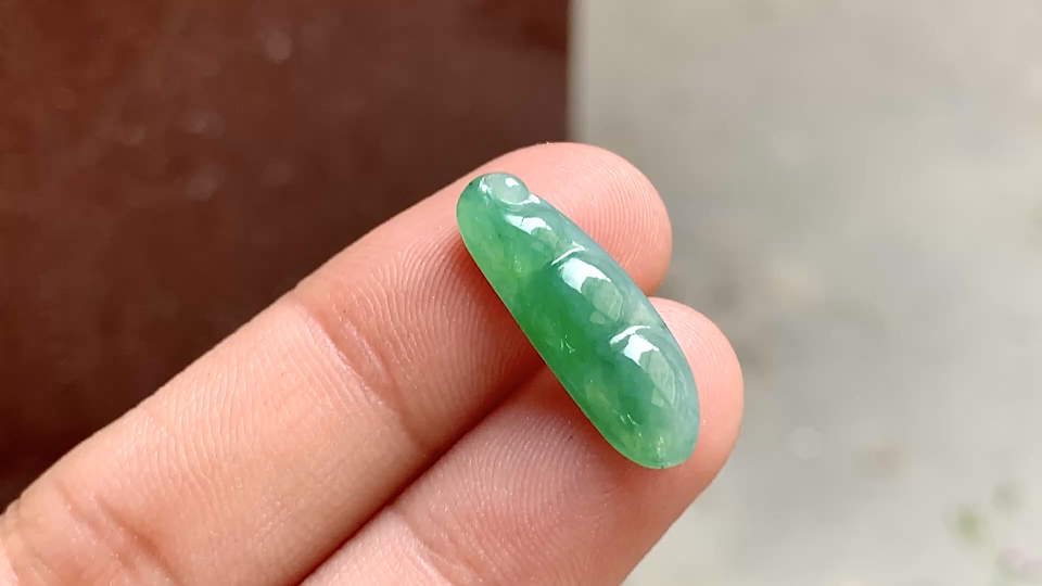 ️ 阳绿福豆 22.3*6.8*3.5 完整