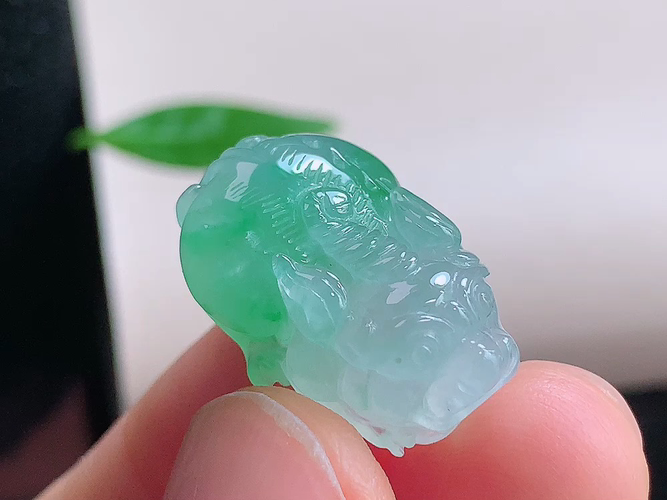 ️ 招财貔貅，无裂，尺寸22.8-15.2-10.9mm，包A附证书