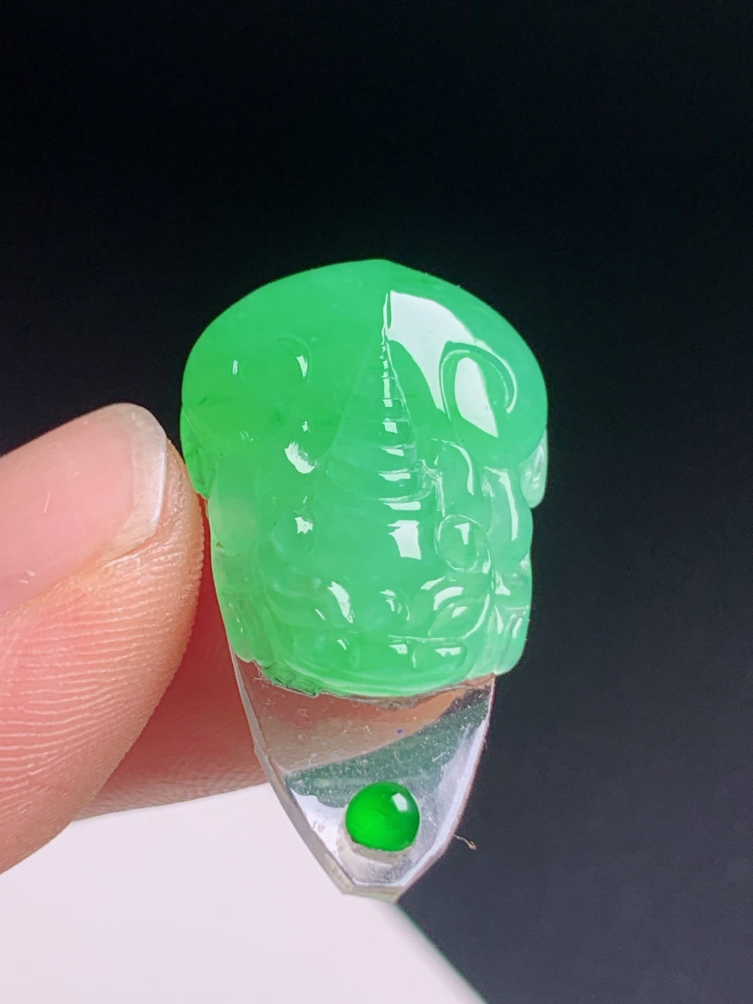 阳绿貔貅裸石，色匀饱满水润起光，招财瑞兽质感拉满 裸石21.1-16.1-8 130622