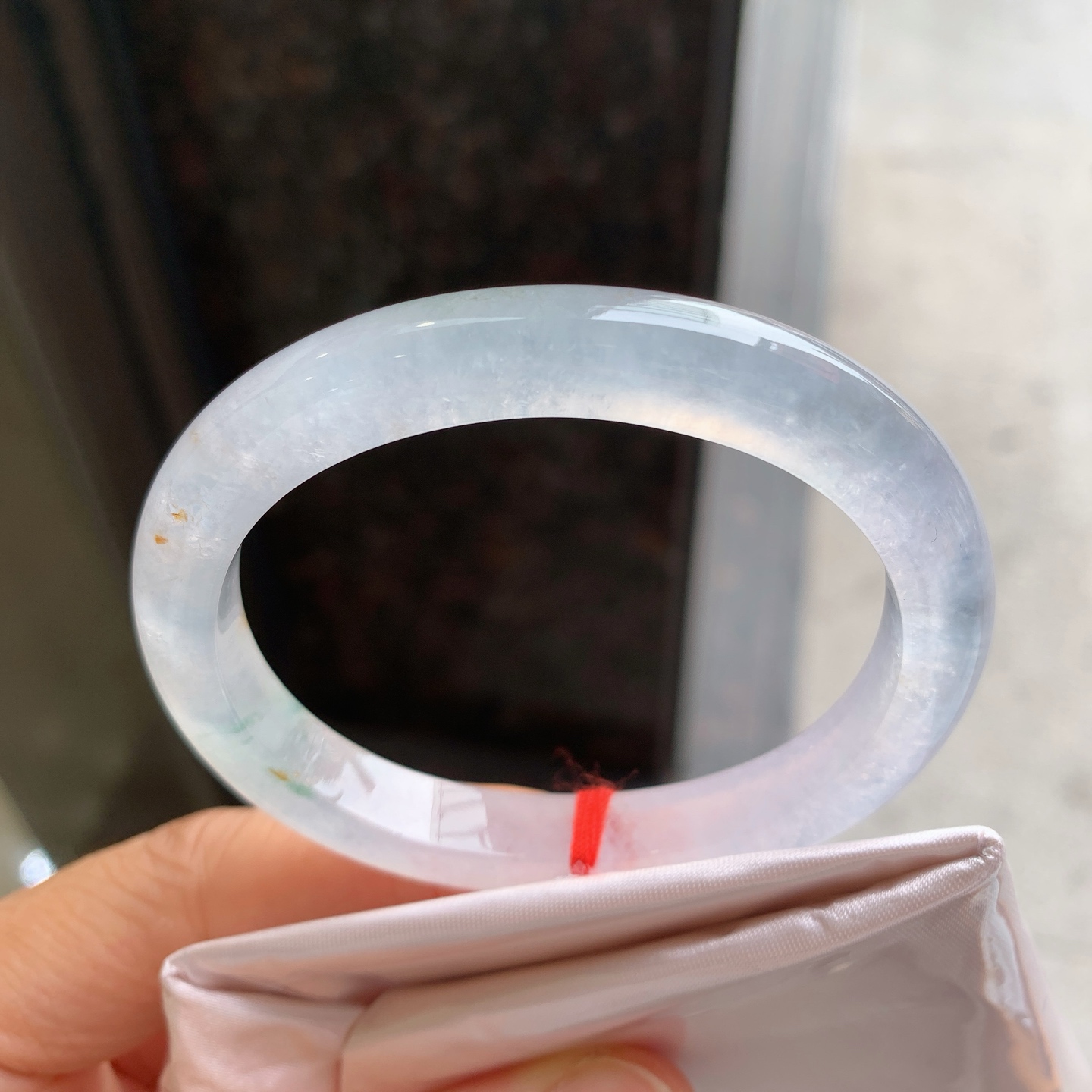贵妃冰飘花 无裂，起荧光