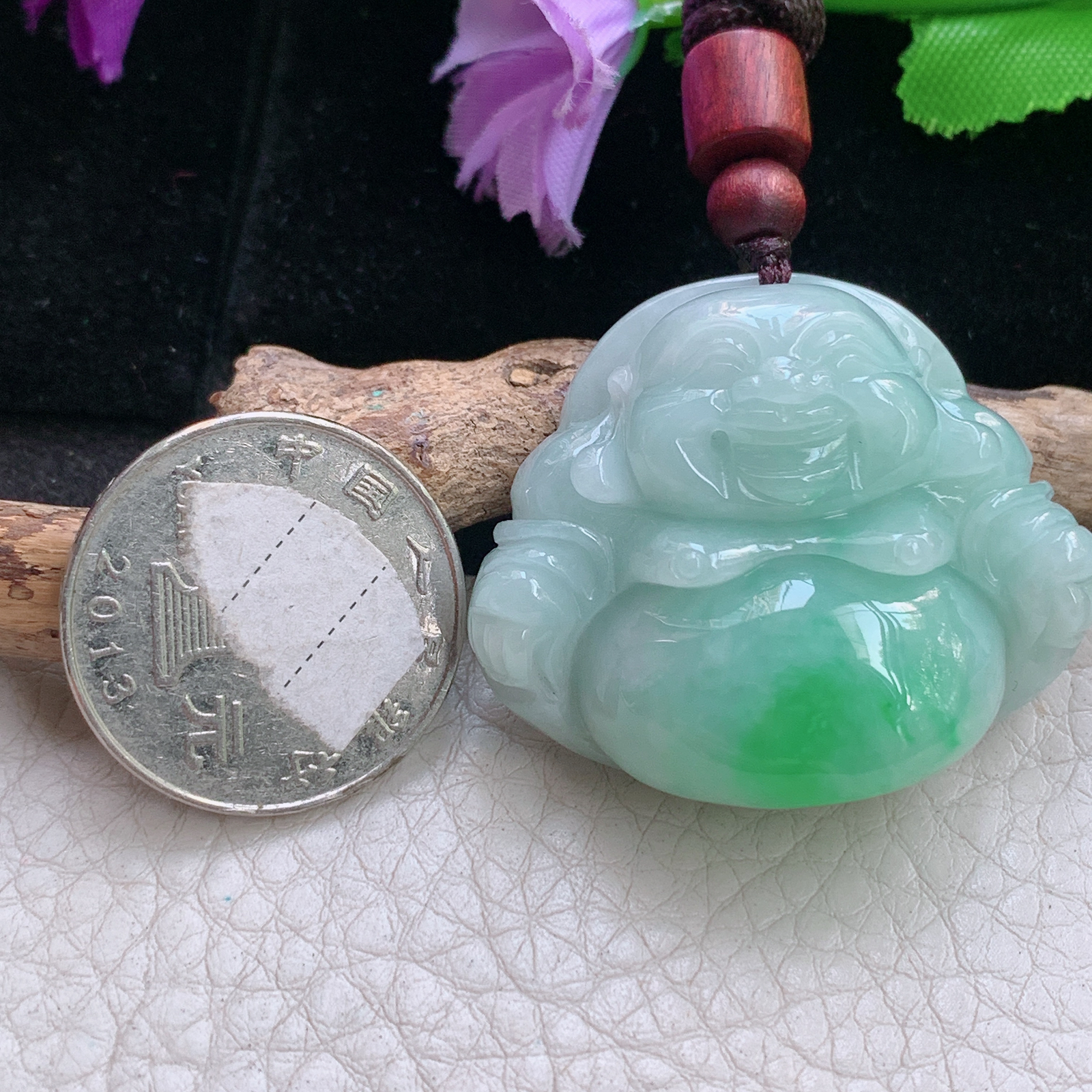 zen自然光33.8*39*13.8缅甸翡翠飘绿大佛公吊坠白底青弥勒佛项坠