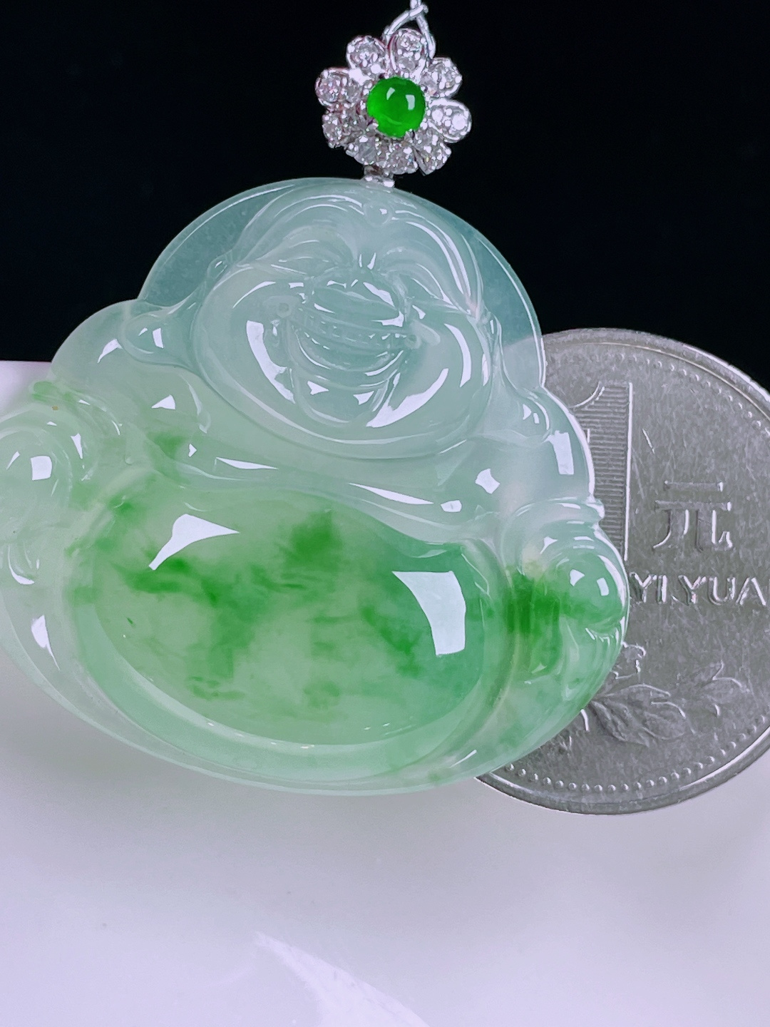 ️飘绿佛公，老种起光，细底通透，尺寸：38.7裸石30/34/6.2mm0623