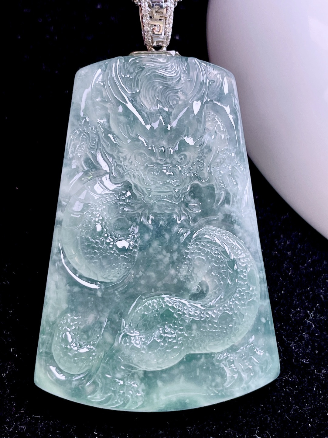 ️ 木那龙牌 意境优美，通透水润，18k金镶嵌 整体：58.6 裸石：50/34.4/6.2