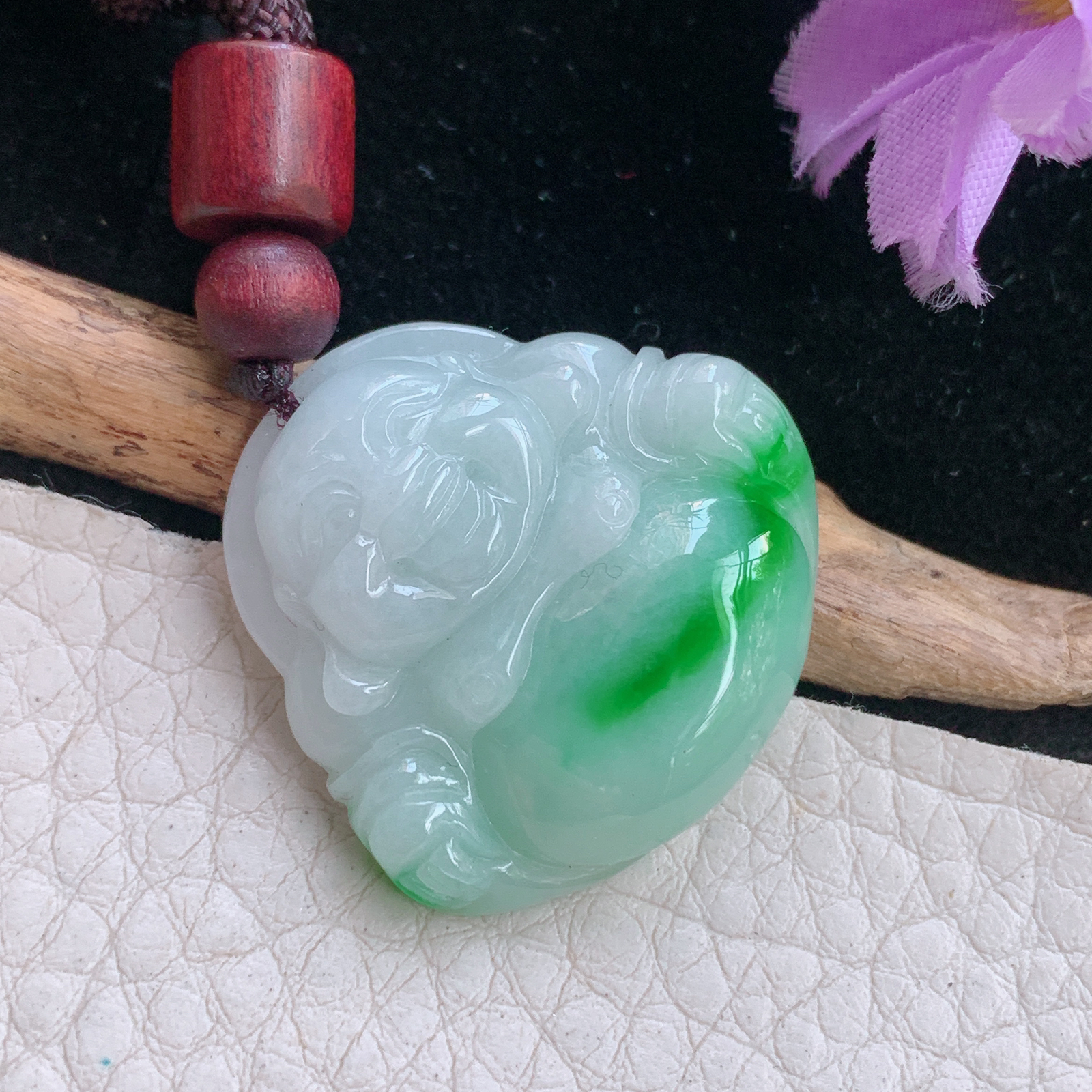 zen自然光27*28.5*6.8缅甸翡翠飘阳绿佛公吊坠白底青弥勒佛项坠