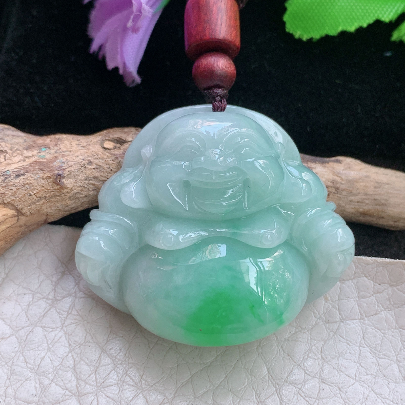zen自然光33.8*39*13.8缅甸翡翠飘绿大佛公吊坠白底青弥勒佛项坠