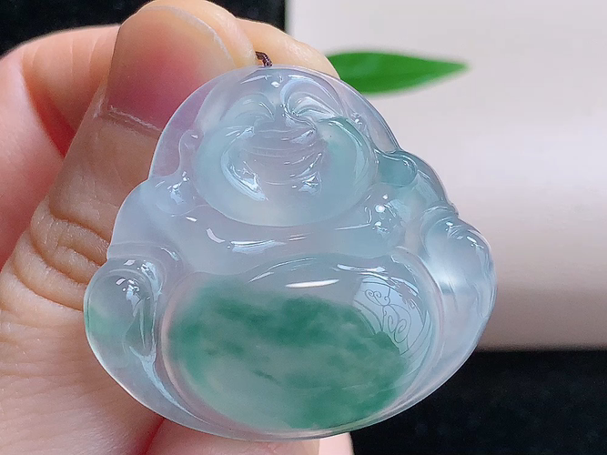 ️ 笑佛，无裂，尺寸35.3-32.1-6.2mm，包A附证书