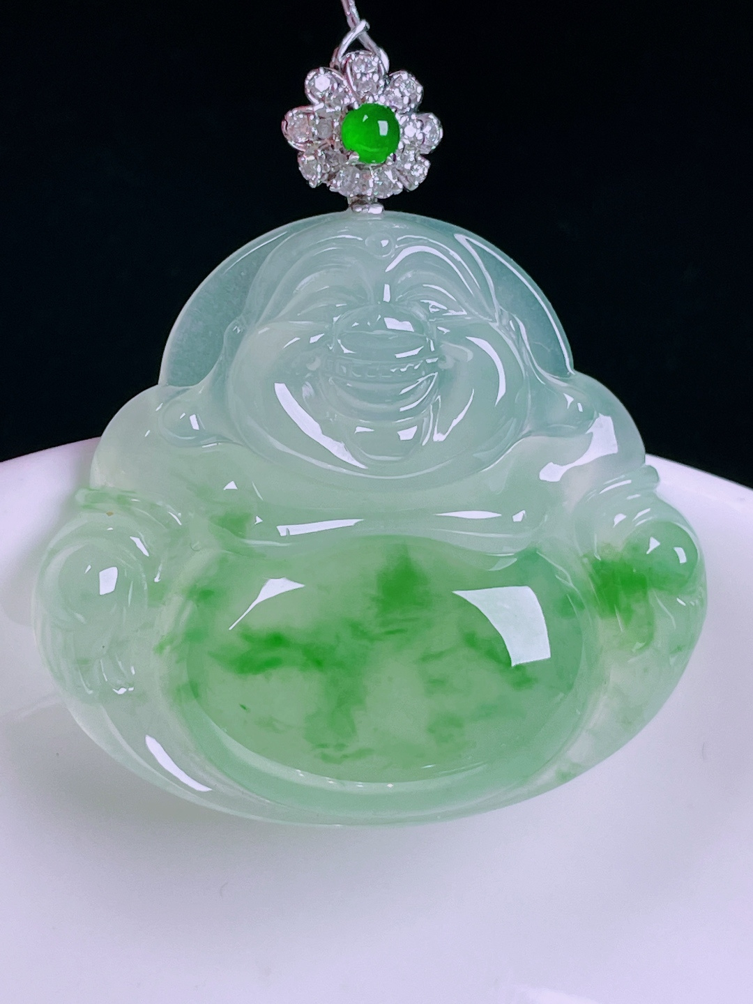 ️飘绿佛公，老种起光，细底通透，尺寸：38.7裸石30/34/6.2mm0623