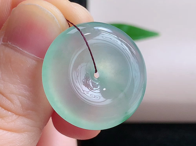 平安扣，无裂，尺寸23.5-5.8mm，包A附证书
