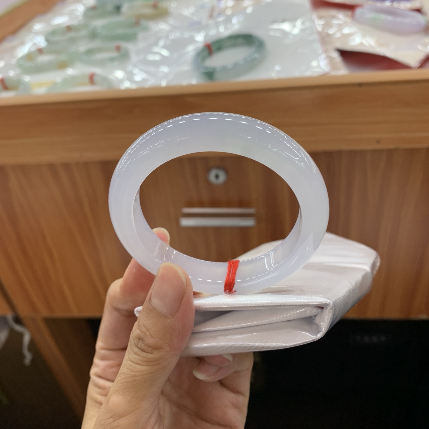 062231WJDK 冰正圈翡翠手镯 53.9-11.9-8.8