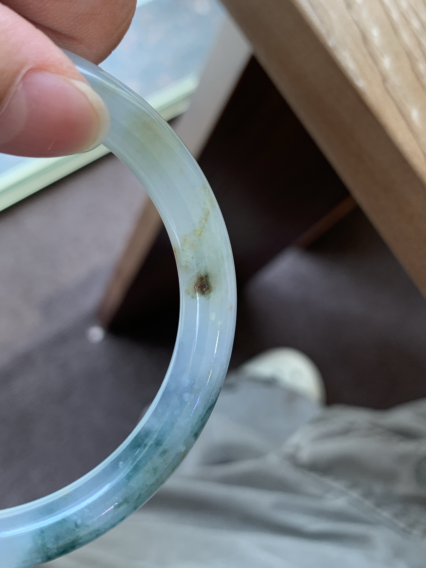 飘花美人条 54-8-7.8 0623-152-26 打灯细纹，有矿点扣手，底妆冰润细腻，飘花灵动飘逸，古典优雅又秀气