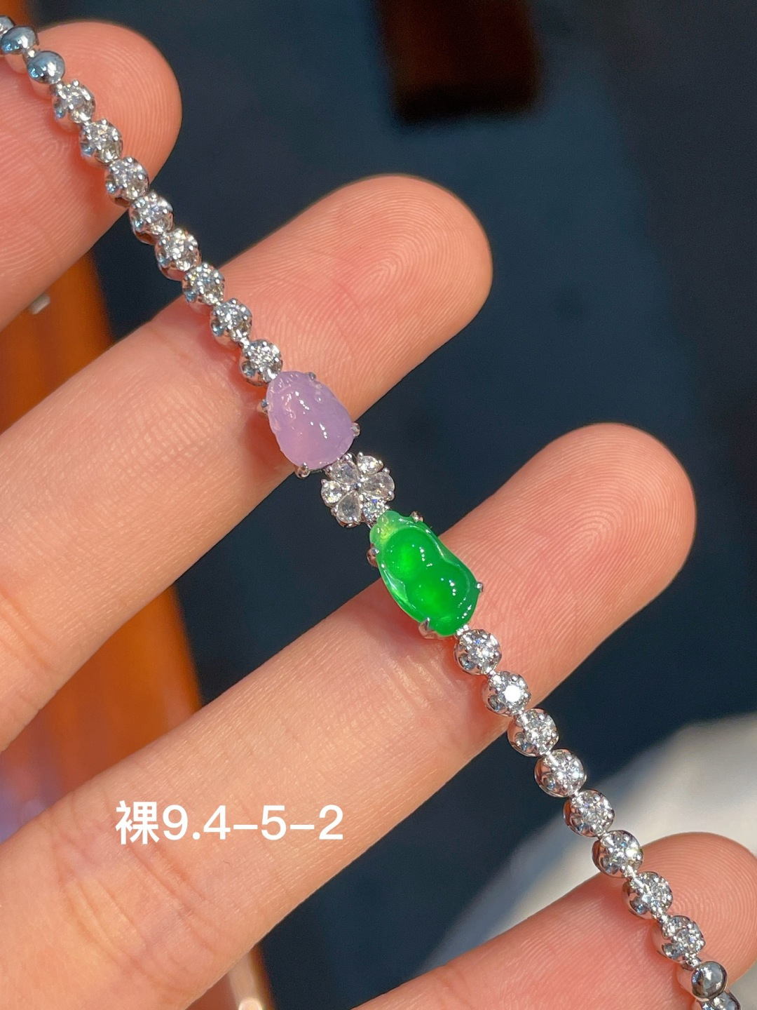 ️阳绿豆子手链  18k金镶嵌，9.4-5-2