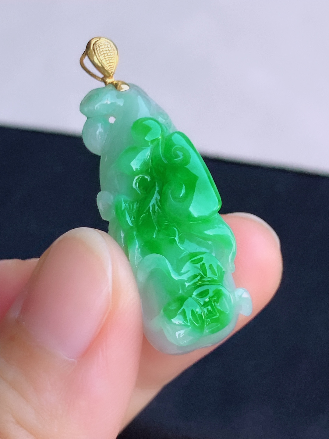 翠绿葫芦，色美清爽，尺寸35/13.3/9/自然光实拍