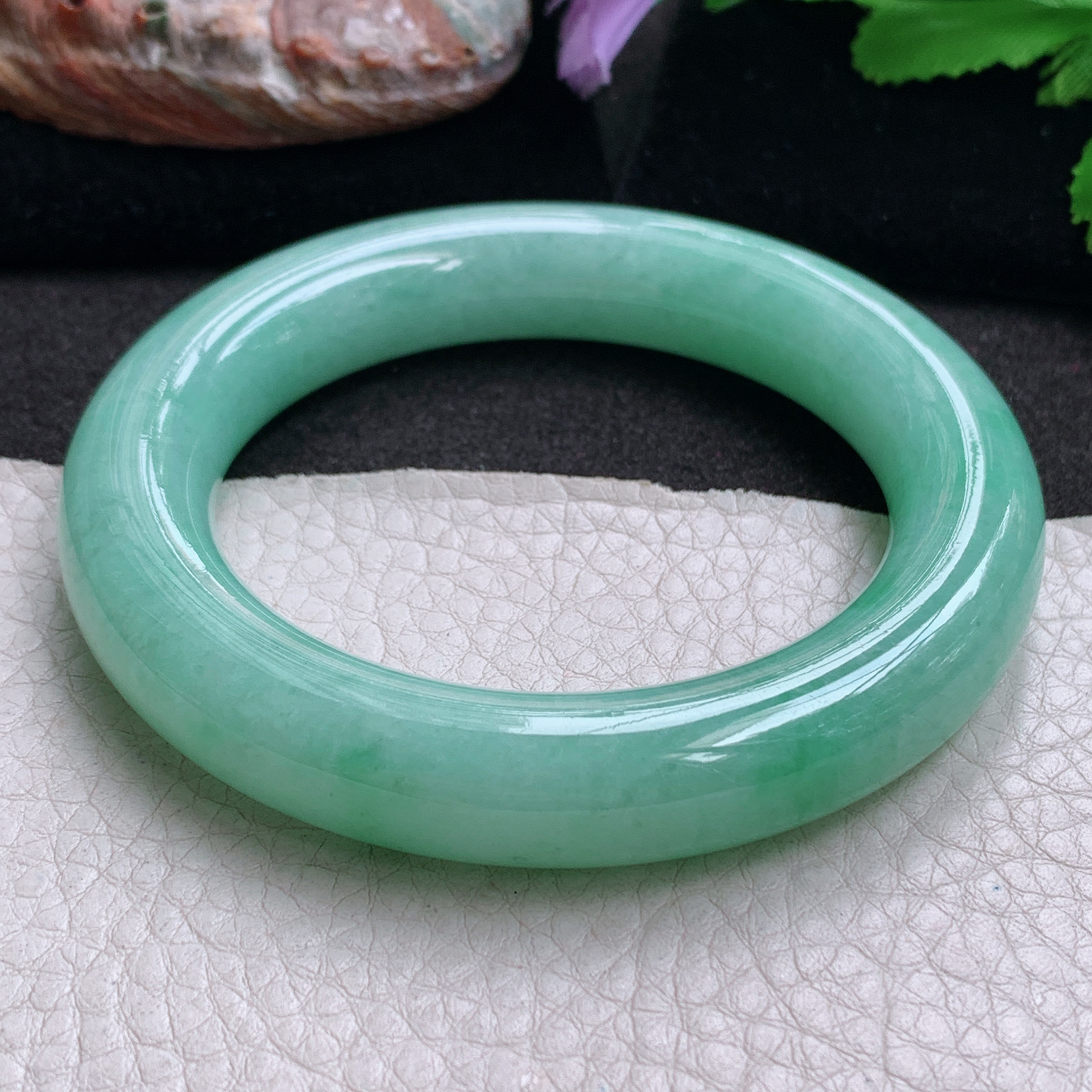 js实拍55.5*12.5*12胖圆镯 缅甸翡翠a货玉手镯 满绿大气圆条玉手环