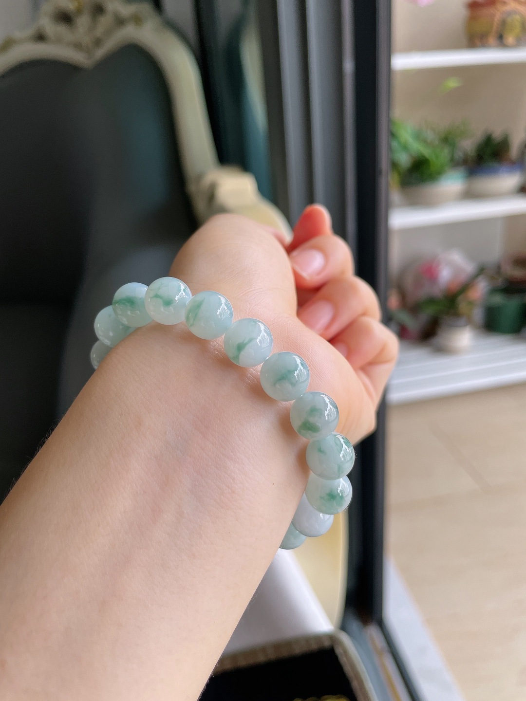 ️，天然翡翠A货，冰飘花手串，尺寸：10mm。【编4317】