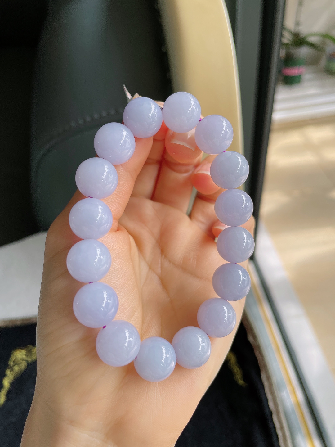 天然翡翠A货，冰手串，尺寸：12.8mm。【编3264】
