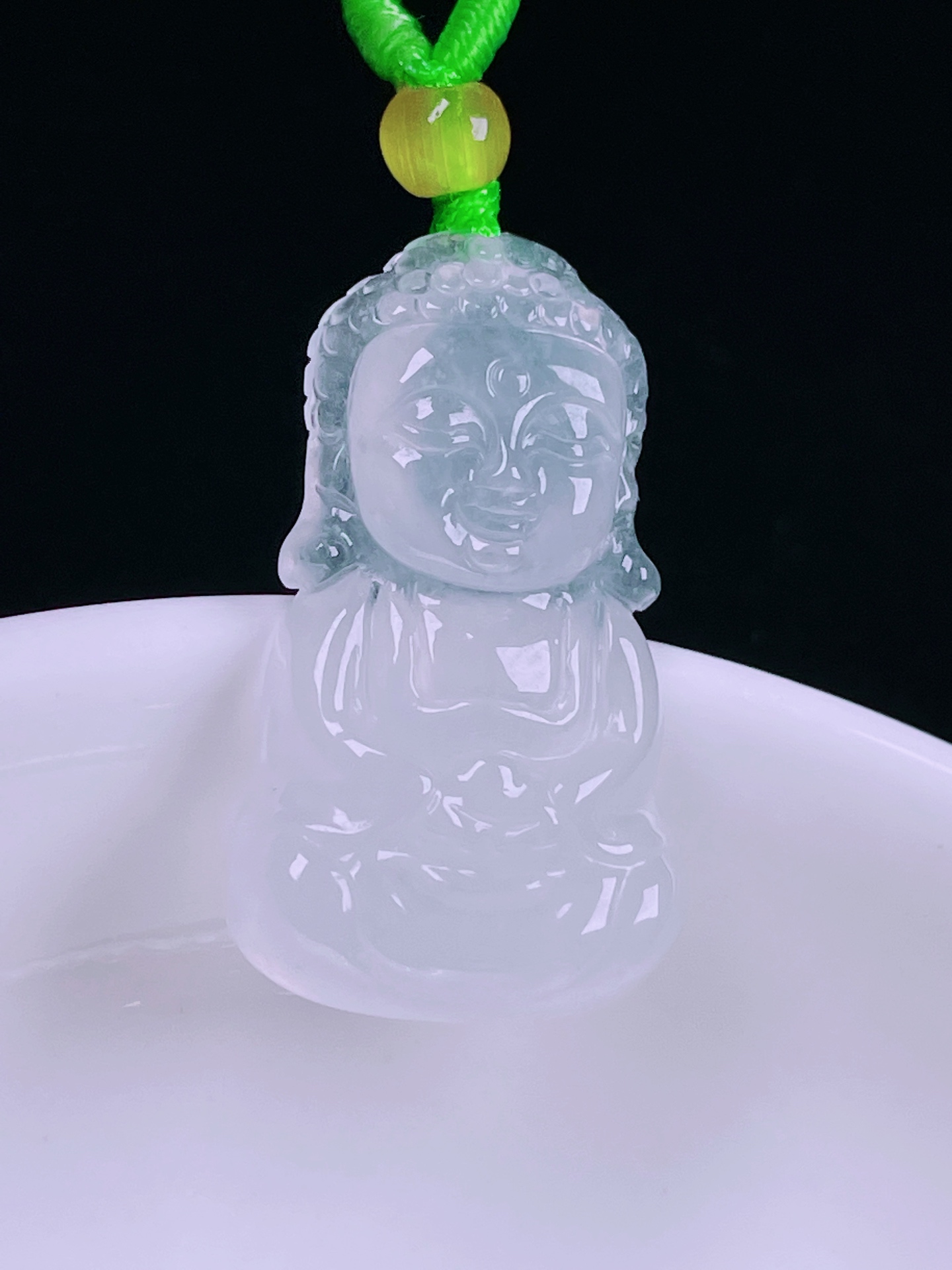 ️白冰宝宝佛，老种起光，细底通透，尺寸：27.5/16.3/4.8mm0624