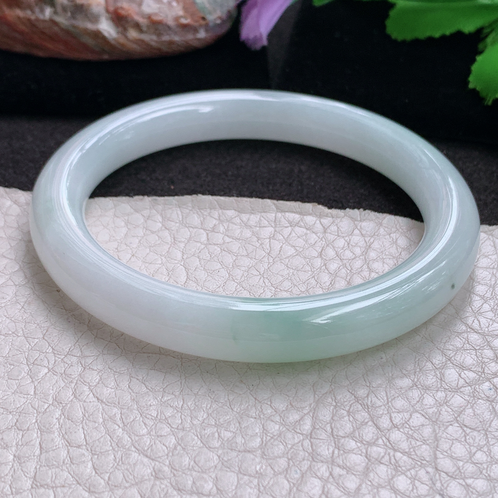 ss实拍57*9.5*9叮当镯 缅甸翡翠a货玉手镯 清新飘花圆条玉手环
