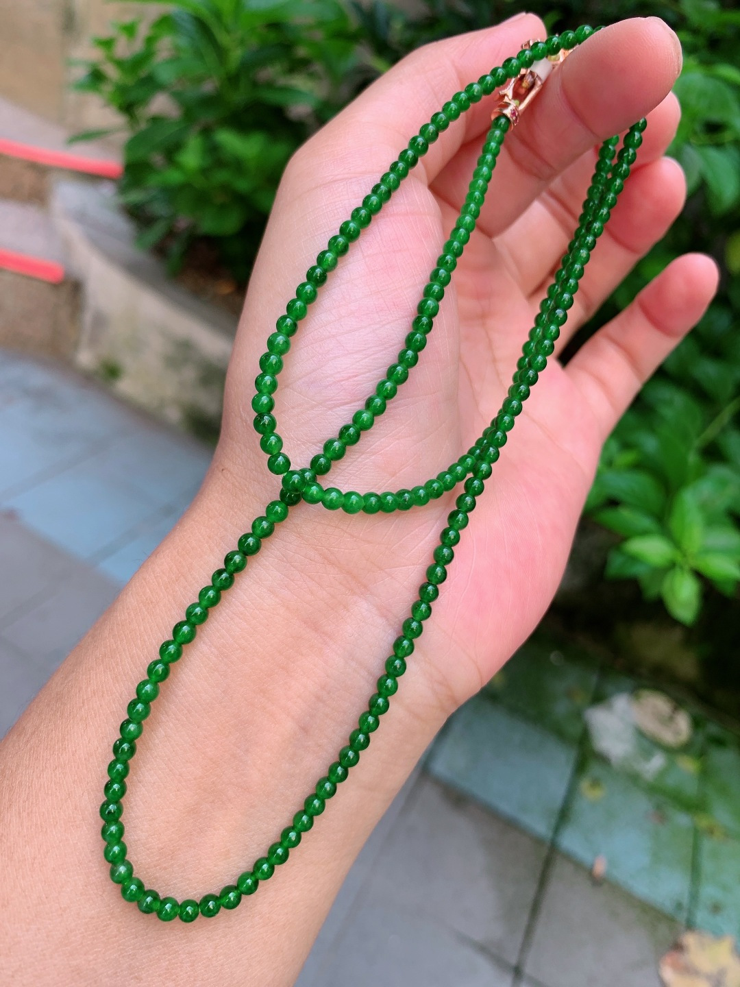 ️ 3.3mm184颗满绿项链